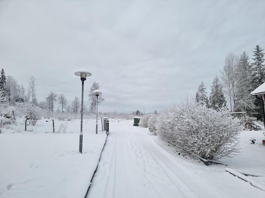 Villa Pa Landet, Habo Exterior foto